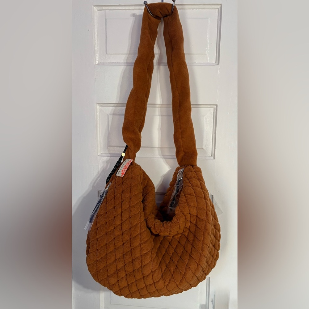 FP Movement x Free People Pucker Up Fleece Carryall in Toasted Almond - Picture 7 of 9